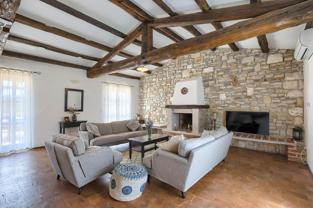 Villa Leopoldo By Istrian Country Houses Barat  Exterior photo