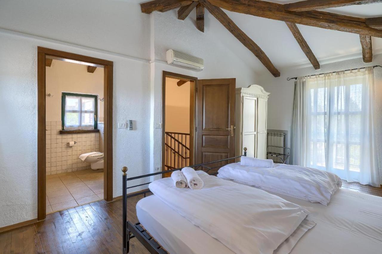 Villa Leopoldo By Istrian Country Houses Barat  Exterior photo