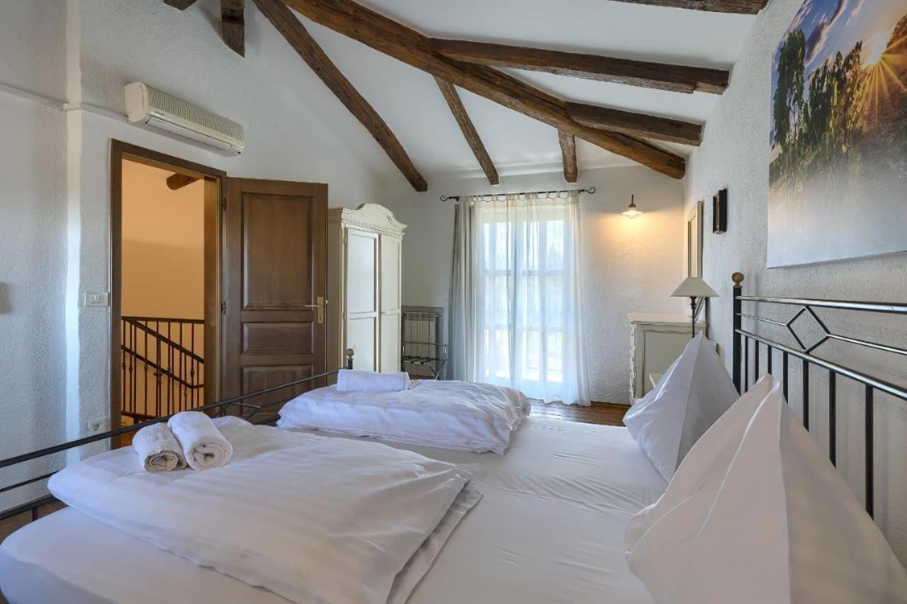 Villa Leopoldo By Istrian Country Houses Barat  Exterior photo
